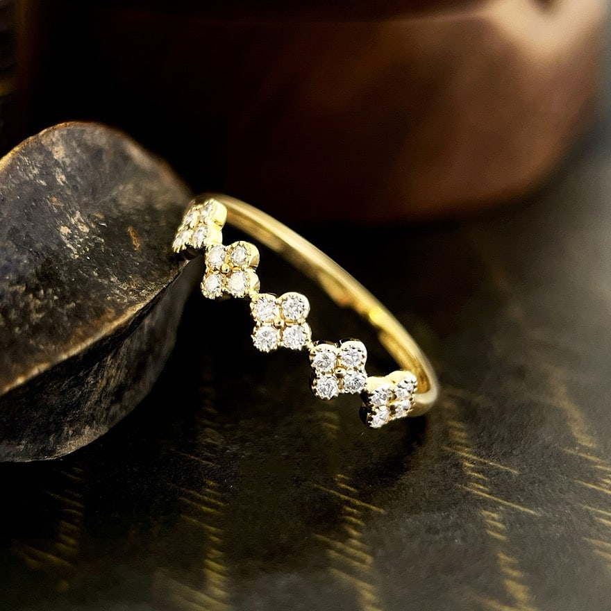 14k Gold 0.23 Ct Natural H Diamond Ring: Ref:231074373 // gold content:14k gold // ring size:7. 25us // // main gemstone:diamond // shape:round // carat weight:0. 23ct // clarity grade:vs-si // color:h // treatment:natural // cut grade:g //