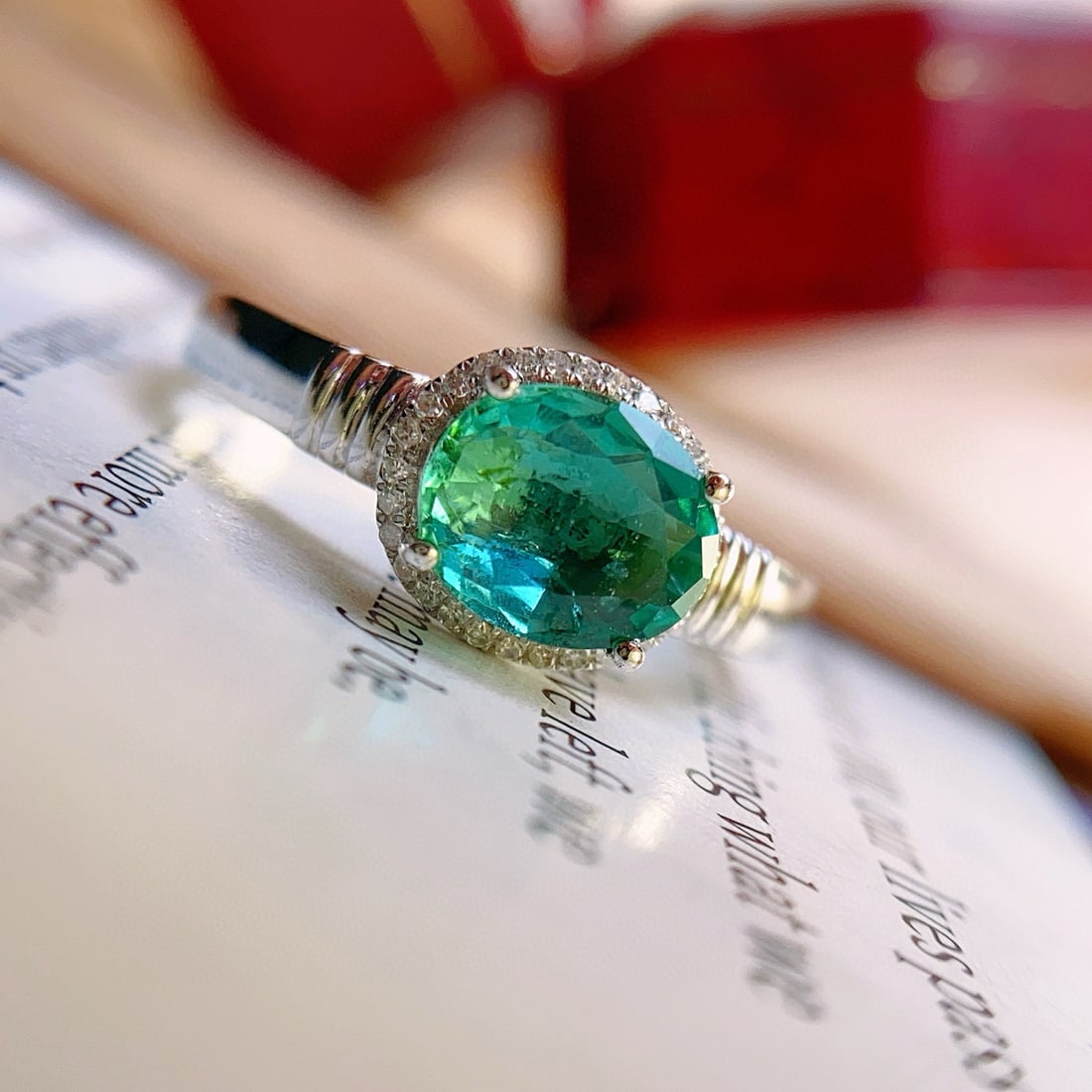 14k Gold 1.15 Ct Natural Emerald & Diamond Ring - 5