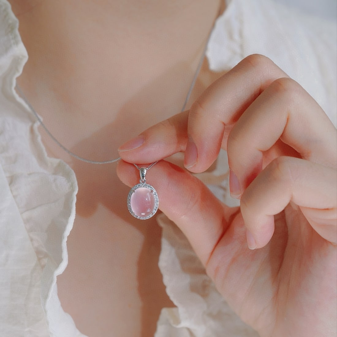 14k Gold 4.10 Ctw Natural Rose Quartz & Sapphire Pendant( Without Chain ) - 2
