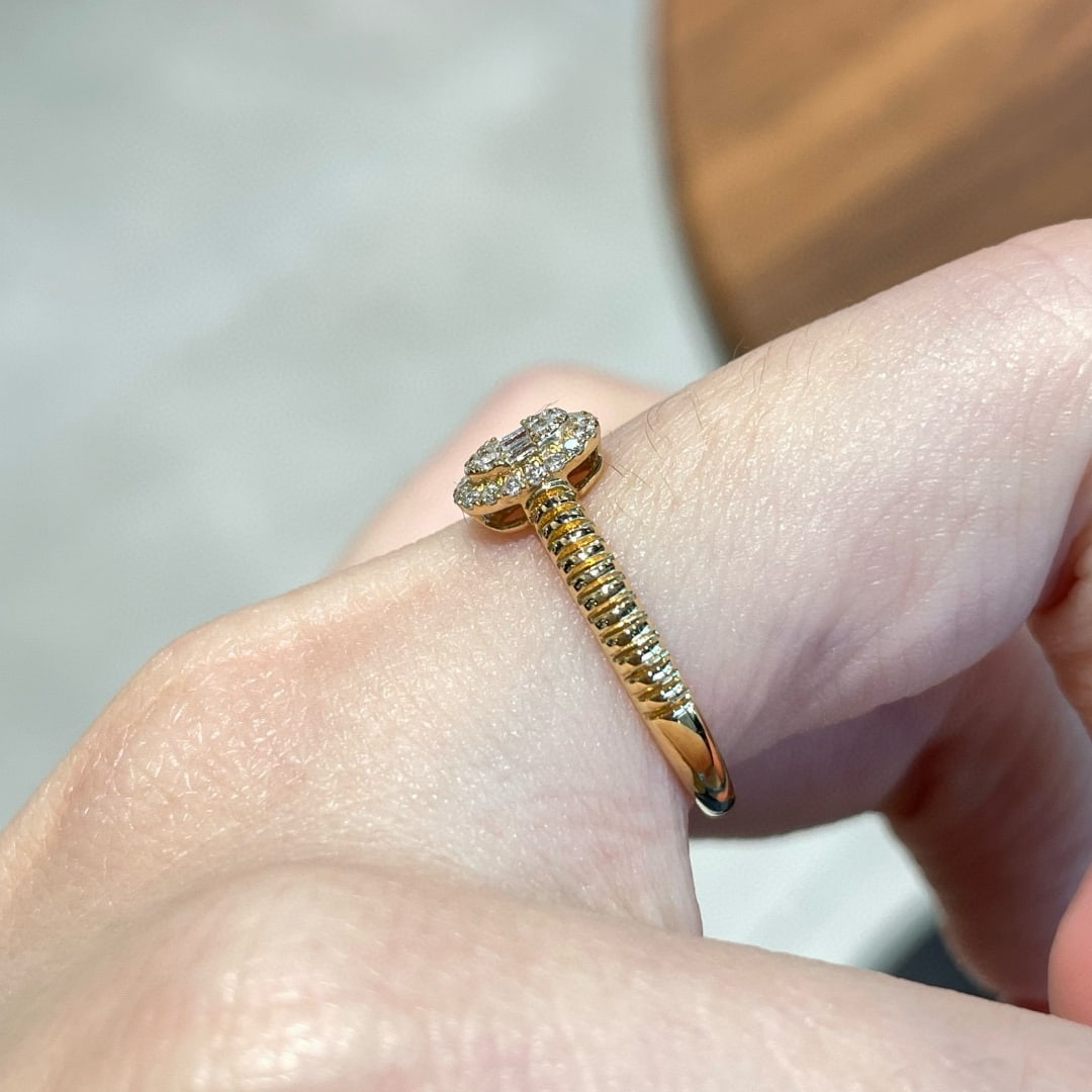 14k Gold 0.15 Ct Natural H Diamond Ring - 2