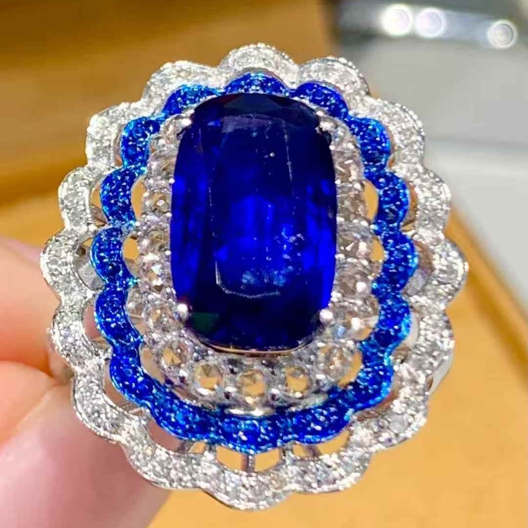 14k Gold 3.3 Ct Natural Sapphire & Diamond Ring - 2