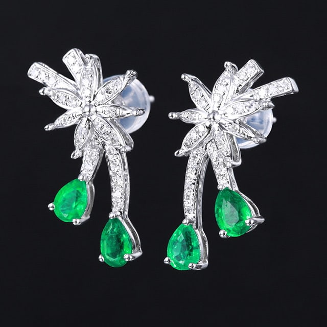 14k Gold 0.94 Ctw Vivid Green Natural Emerald & Diamond Earrings - 2