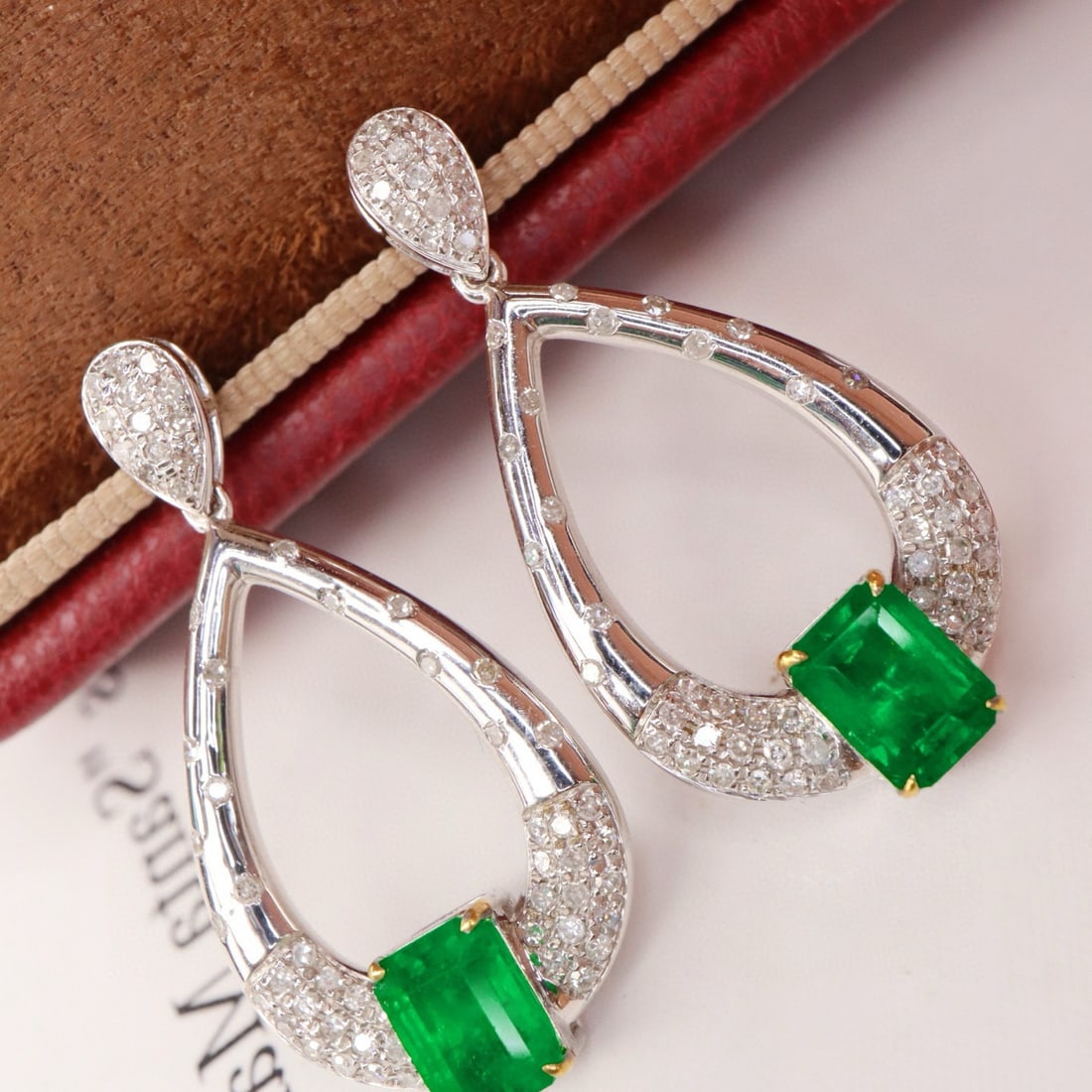 14k Gold 2.02 Ctw Vivid Green Natural Emerald & Diamond Earrings - 4