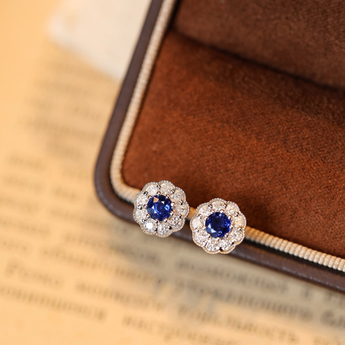 14k Gold 0.98 Ctw Natural Sapphire & Diamond Earrings - 7