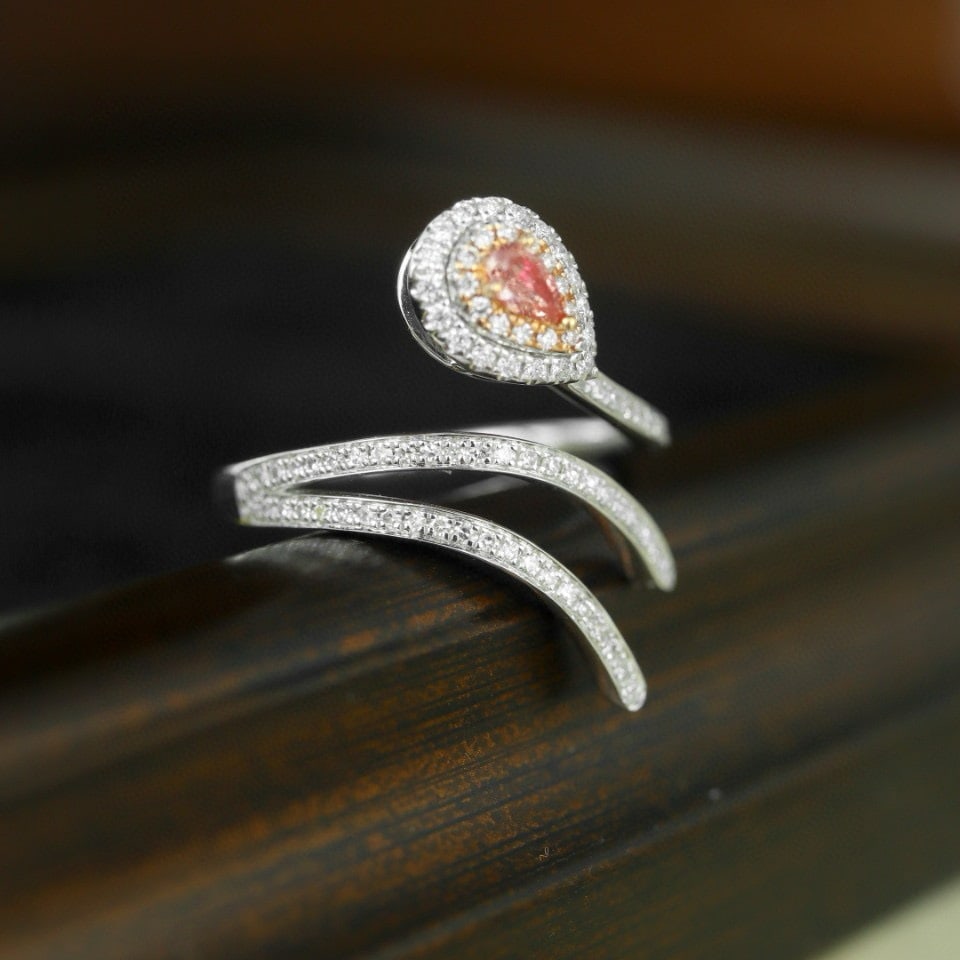 14k Gold 0.38 Ctw Natural Pink Diamond & Diamond Ring: Ref:231076231 // gold content:14k gold // ring size:7. 25us // // main gemstone:pink diamond // shape:pear // carat weight:0. 10ct // color:pink // treatment:natural // // adjacent gemstone 2 :
