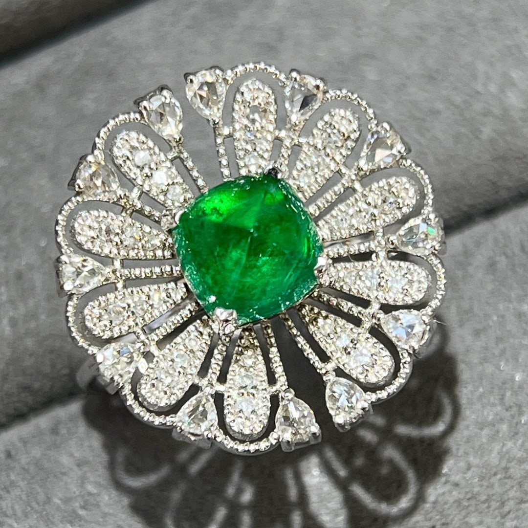 14k Gold 2.49 Ctw Vivid Green Natural Emerald & Diamond Ring - 2
