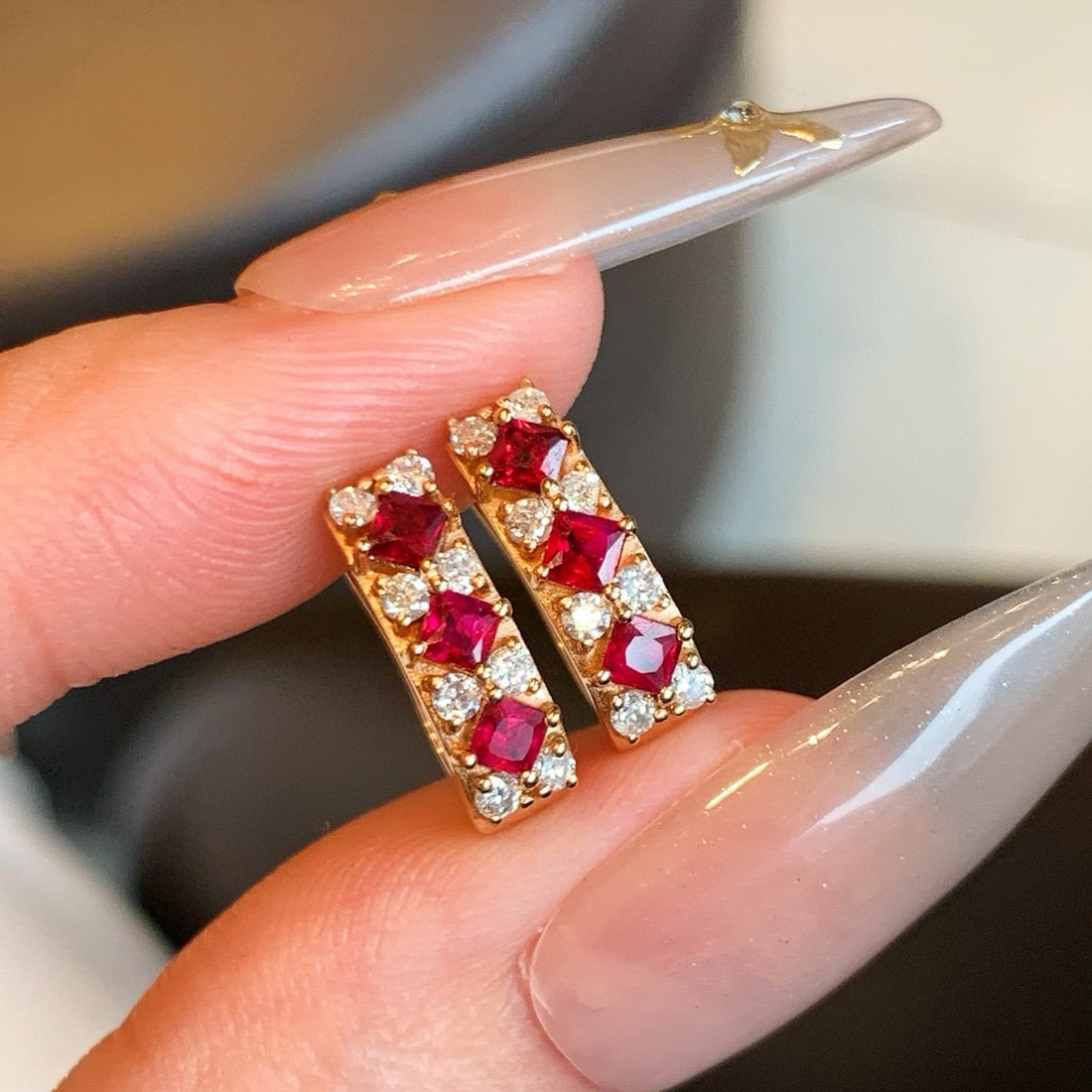 14k Gold 0.91 Ctw Natural Ruby & Diamond Earrings - 6