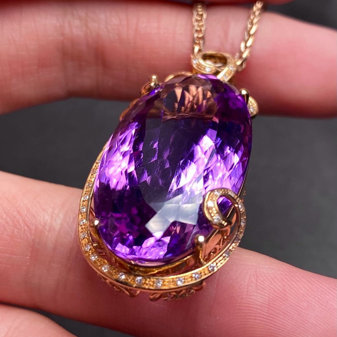 14k Gold 33.3 Ct Natural Amethyst & Diamond Pendant( Without Chain ) - 3