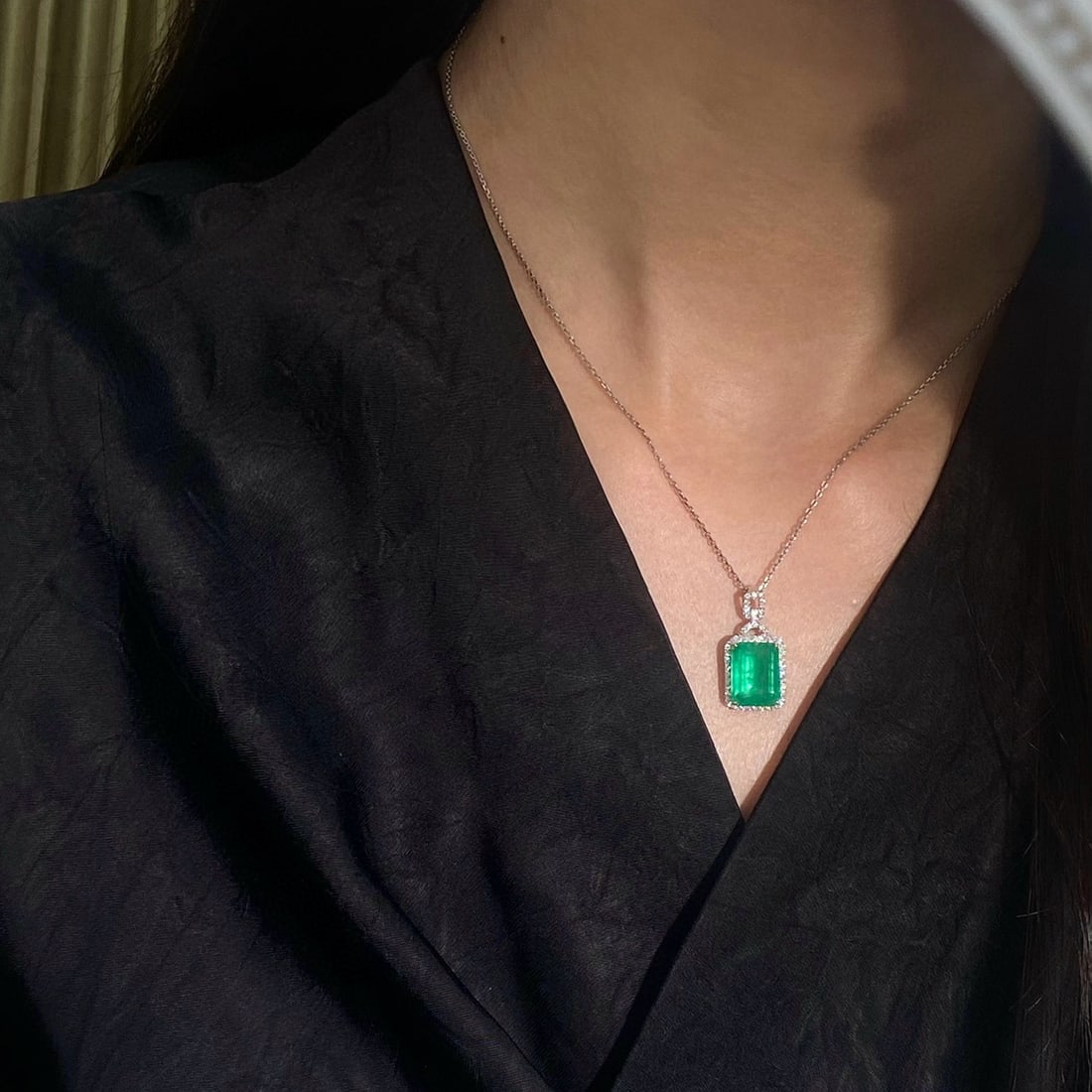 14k Gold 4.49 Ctw Natural Emerald & Diamond Pendant( Without Chain ) - 5