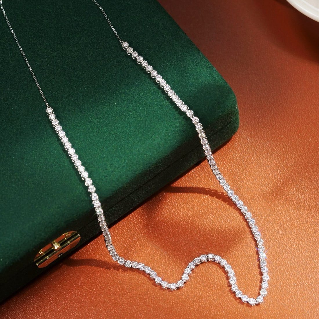 14k Gold 3.45 Ct Natural H Diamond Necklace: Ref:231083071 // gold content:14k gold // main gemstone:diamond // shape:round // carat weight:3. 45ct // clarity grade:vs-si // color:h // treatment:natural // cut grade:g // Condition: New Low