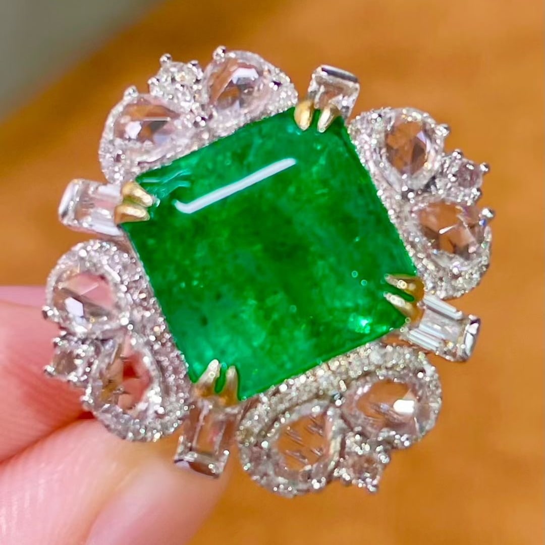 14k Gold 7.89 Ctw Vivid Green Natural Emerald & Sapphire Ring/pendant( Without Chain ): Ref:231083105 // gold content:14k gold // ring size:7. 25us // // main gemstone:emerald // shape:octagonal // carat weight:6ct // color:vivid green // treatment:natural // // adjacent gemstone 2 :