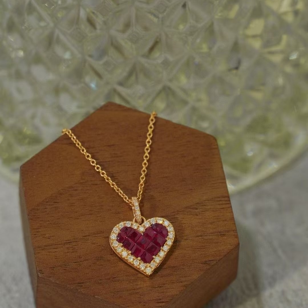 14k Gold 0.97 Ctw Natural Ruby & Diamond Pendant( Without Chain ): Ref:231083125 // gold content:14k gold // main gemstone:ruby // shape:princess // carat weight:0. 8ct // color:red // treatment:natural // // adjacent gemstone 2 : diamond // shape:round // carat