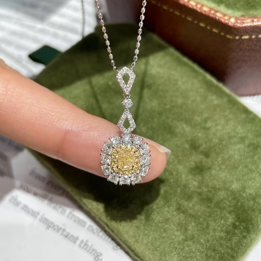 14k Gold 0.83 Ctw Natural Yellow Diamond & Diamond Pendant( Without Chain ): Ref:231083129 // gold content:14k gold // main gemstone:yellow diamond // shape:cushion // carat weight:0. 26ct // color:yellow // treatment:natural // // adjacent gemstone 2 : diamond // shape:round