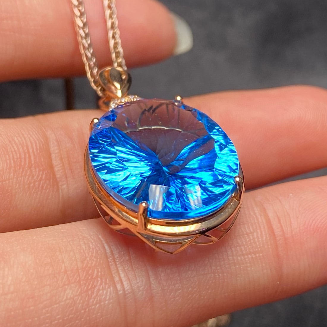 14k Gold 23.75 Ct Natural Topaz & Diamond Pendant( Without Chain ) - 2
