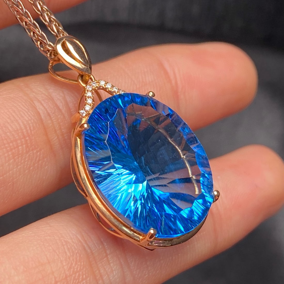14k Gold 23.75 Ct Natural Topaz & Diamond Pendant( Without Chain ) - 6