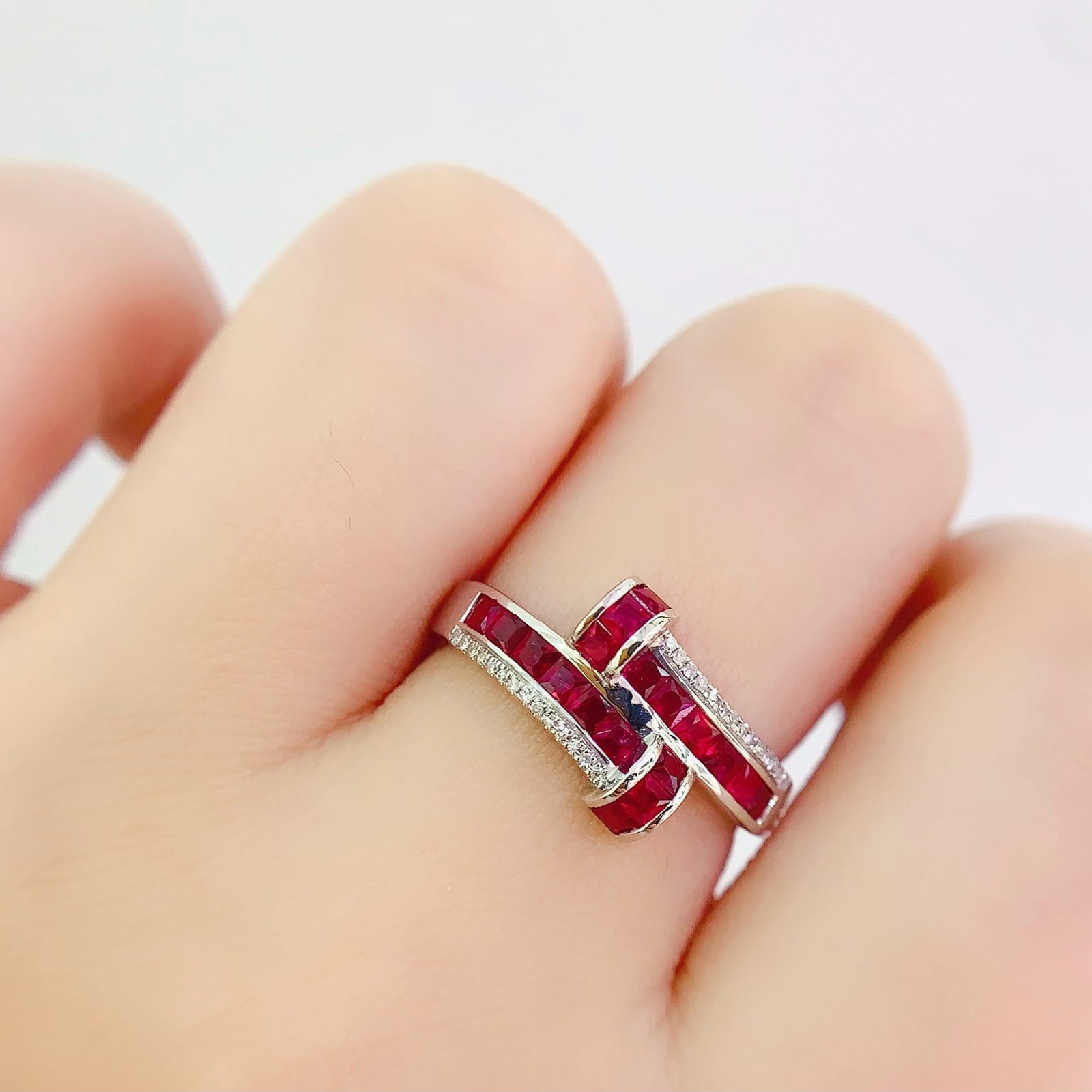 14k Gold 1.8 Ct Natural Ruby & Diamond Ring - 5