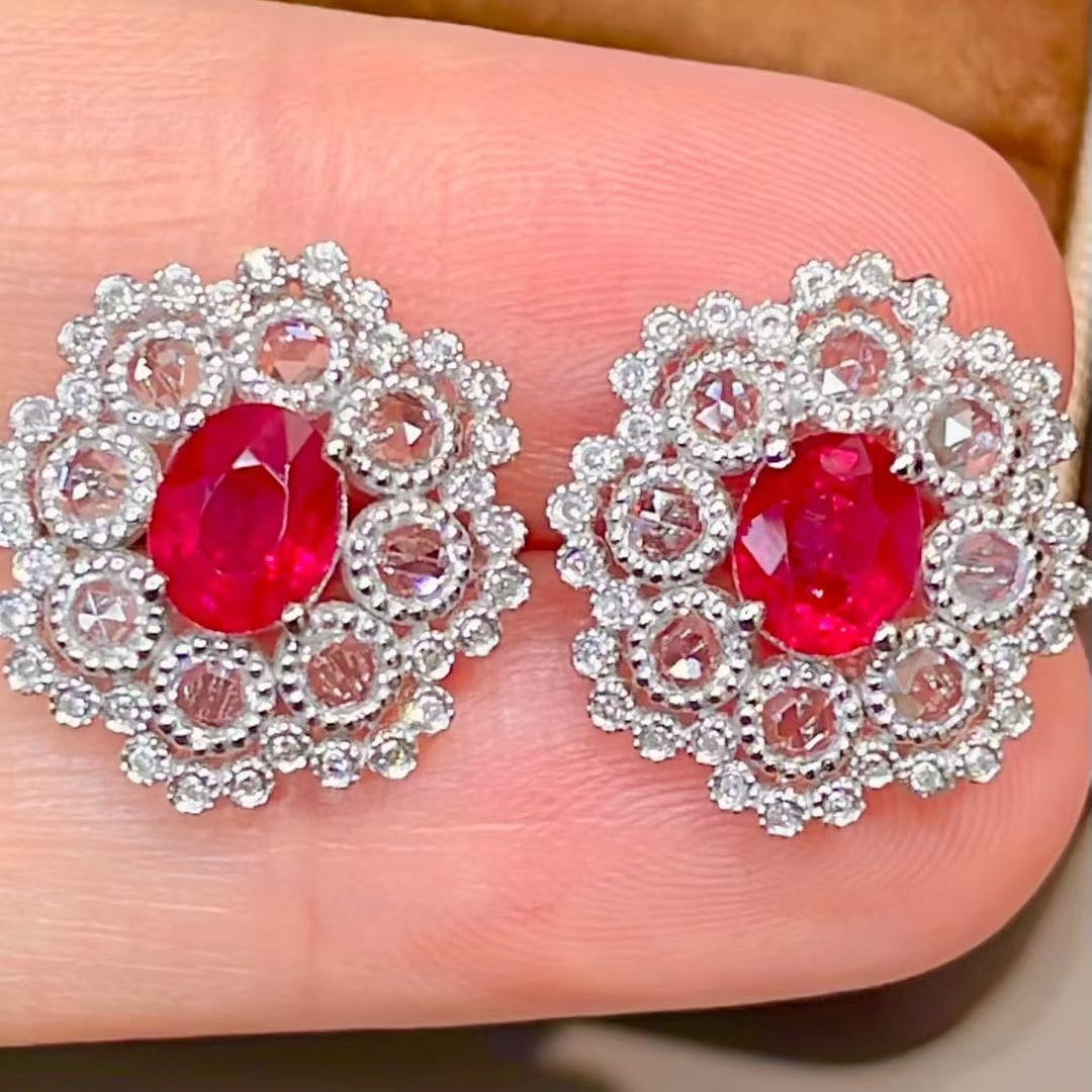 14k Gold 1.45 Ct Natural Ruby & Diamond & Sapphire Earrings: Ref:231083187 // gold content:14k gold // main gemstone:ruby // shape:oval // carat weight:1. 45ct // color:red // treatment:natural // // adjacent gemstone 2 : diamond // shape:round // clarity