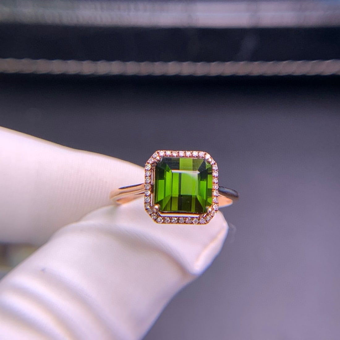 14k Gold 2.6 Ct Natural Tourmaline & Diamond Ring - 6