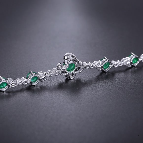 14k Gold 3.47 Ctw Natural Emerald & Diamond Bracelet - 4