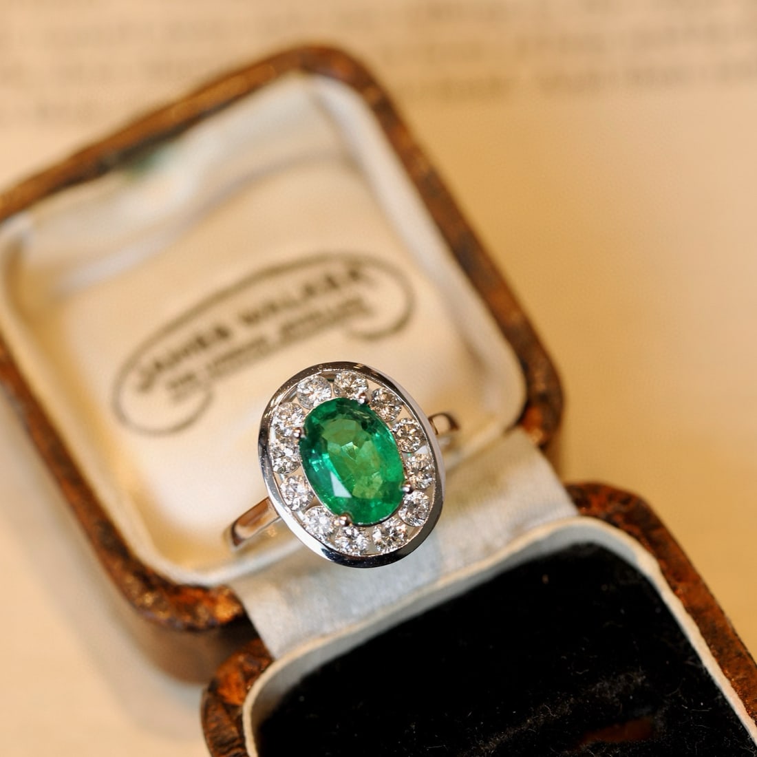 14k Gold 2.70 Ctw Natural Emerald & Diamond Ring - 4