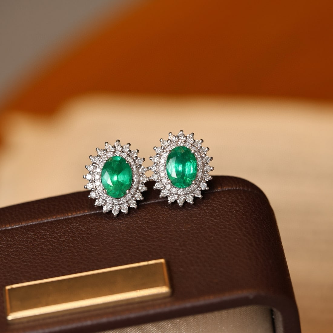 14k Gold 2.26 Ctw Vivid Green Natural Emerald & Diamond Earrings - 3
