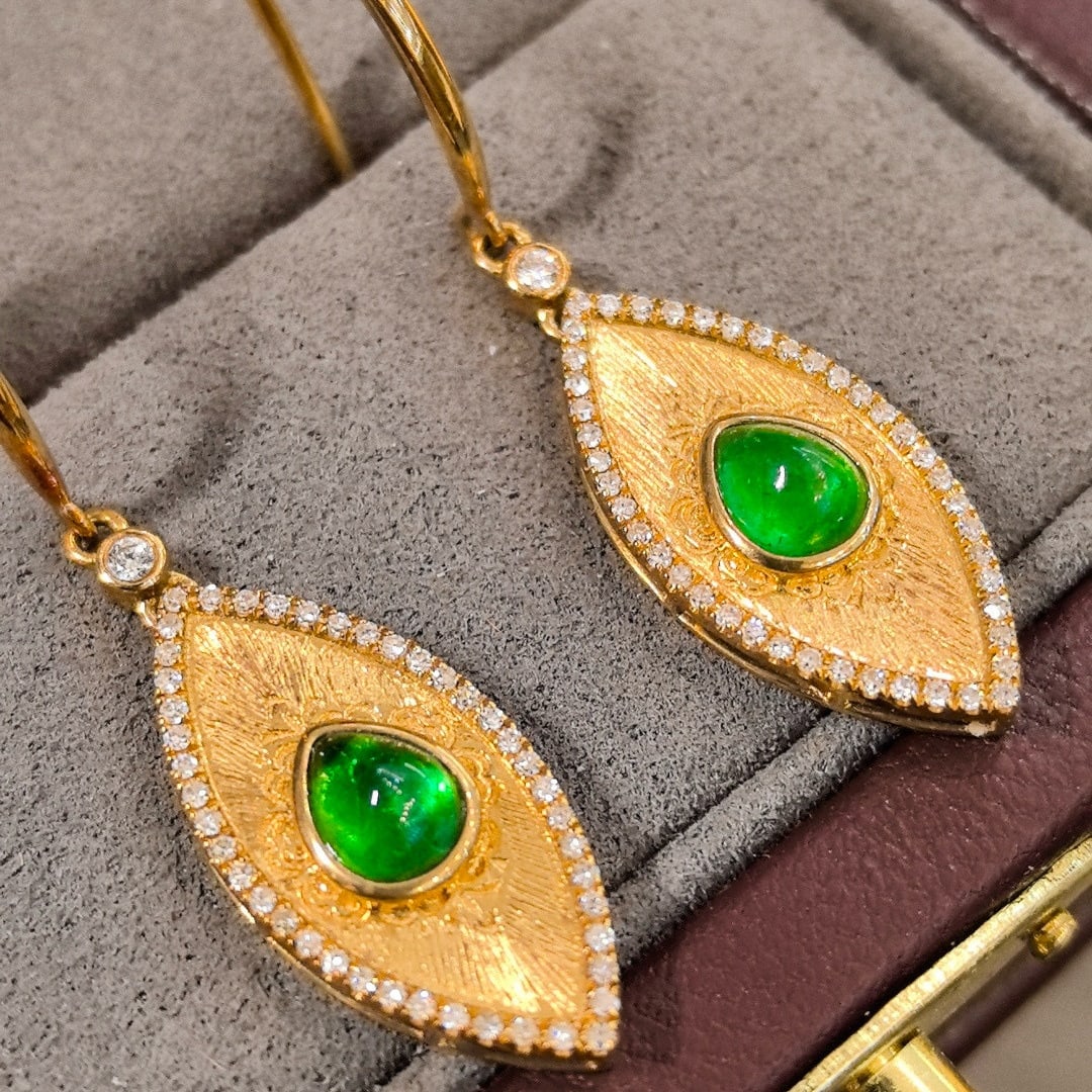 14k Gold 1.30 Ctw Vivid Green Natural Emerald & Diamond Earrings - 3