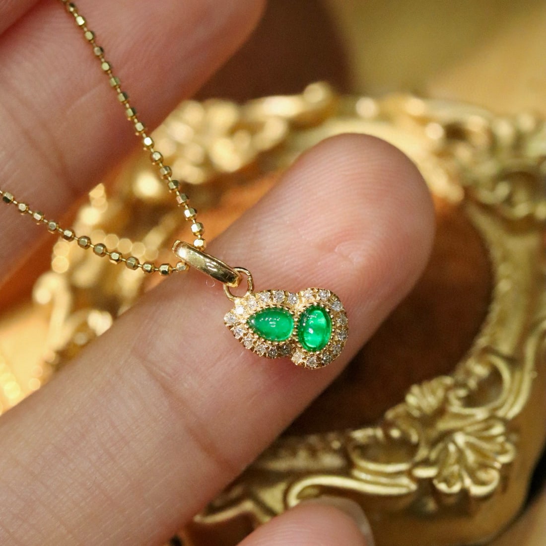14k Gold 0.22 Ctw Vivid Green Natural Emerald & Diamond Pendant( Without Chain ) - 4