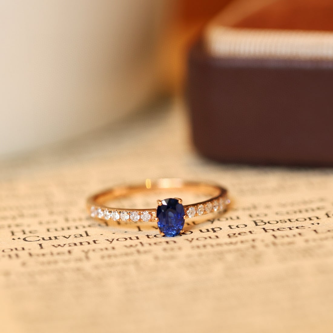 14k Gold 0.77 Ctw Natural Sapphire & Diamond Ring: Ref:231084094 // gold content:14k gold // ring size:7. 25us // // main gemstone:sapphire // shape:oval // carat weight:0. 6ct // color:blue // treatment:natural // // adjacent gemstone 2 : diamond //