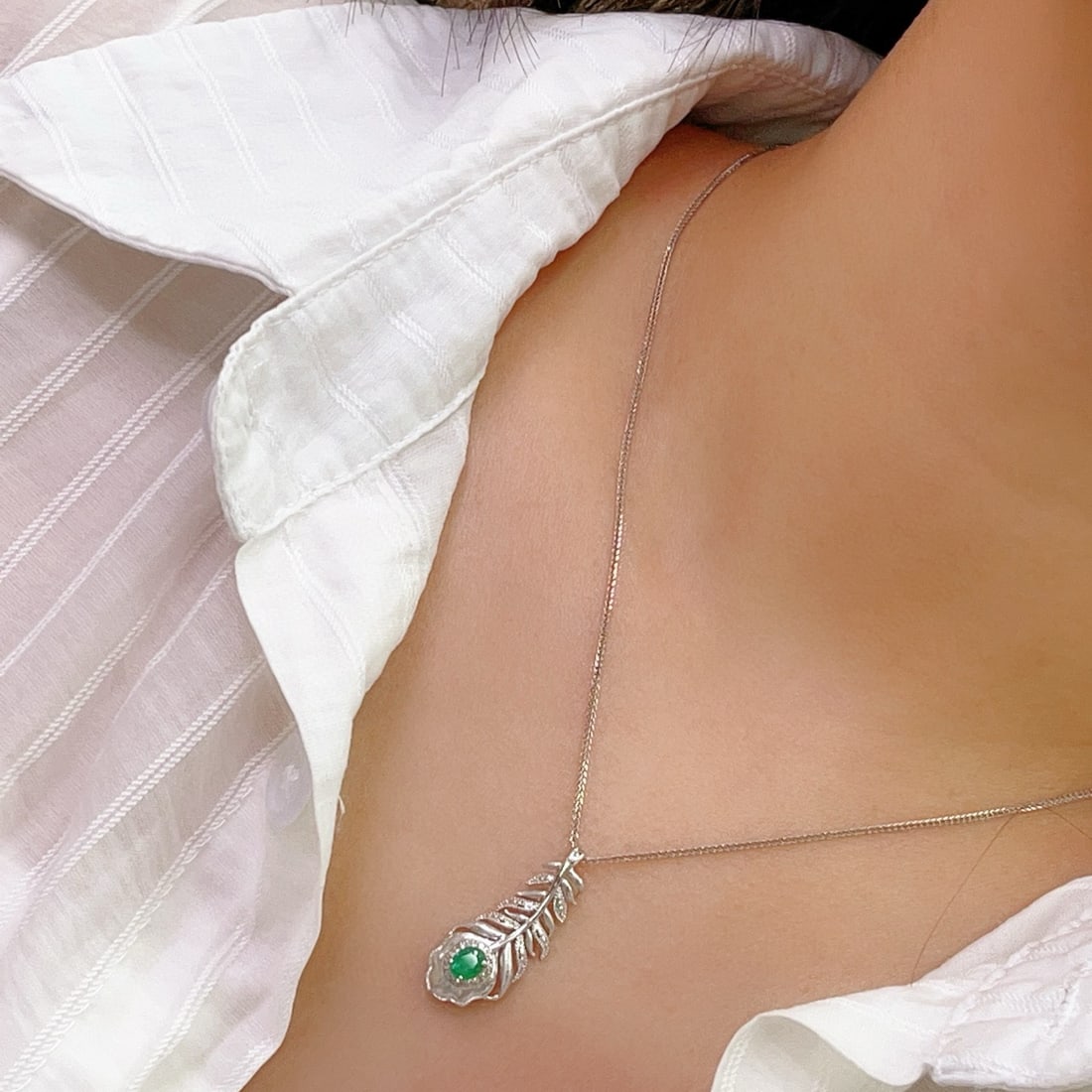 14k Gold 0.48 Ct Natural Emerald & Diamond Pendant( Without Chain ) - 4