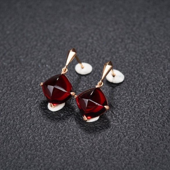 14k Gold 10.33 Ct Natural Garnet Earrings - 2