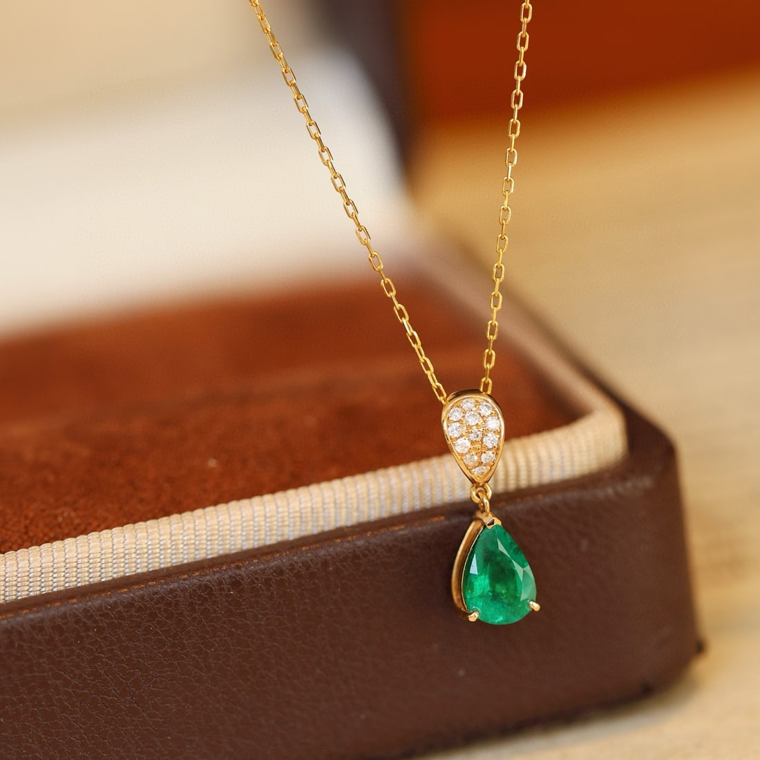 14k Gold 1.10 Ct Vivid Green Natural Emerald & Diamond Pendant( Without Chain ) - 2
