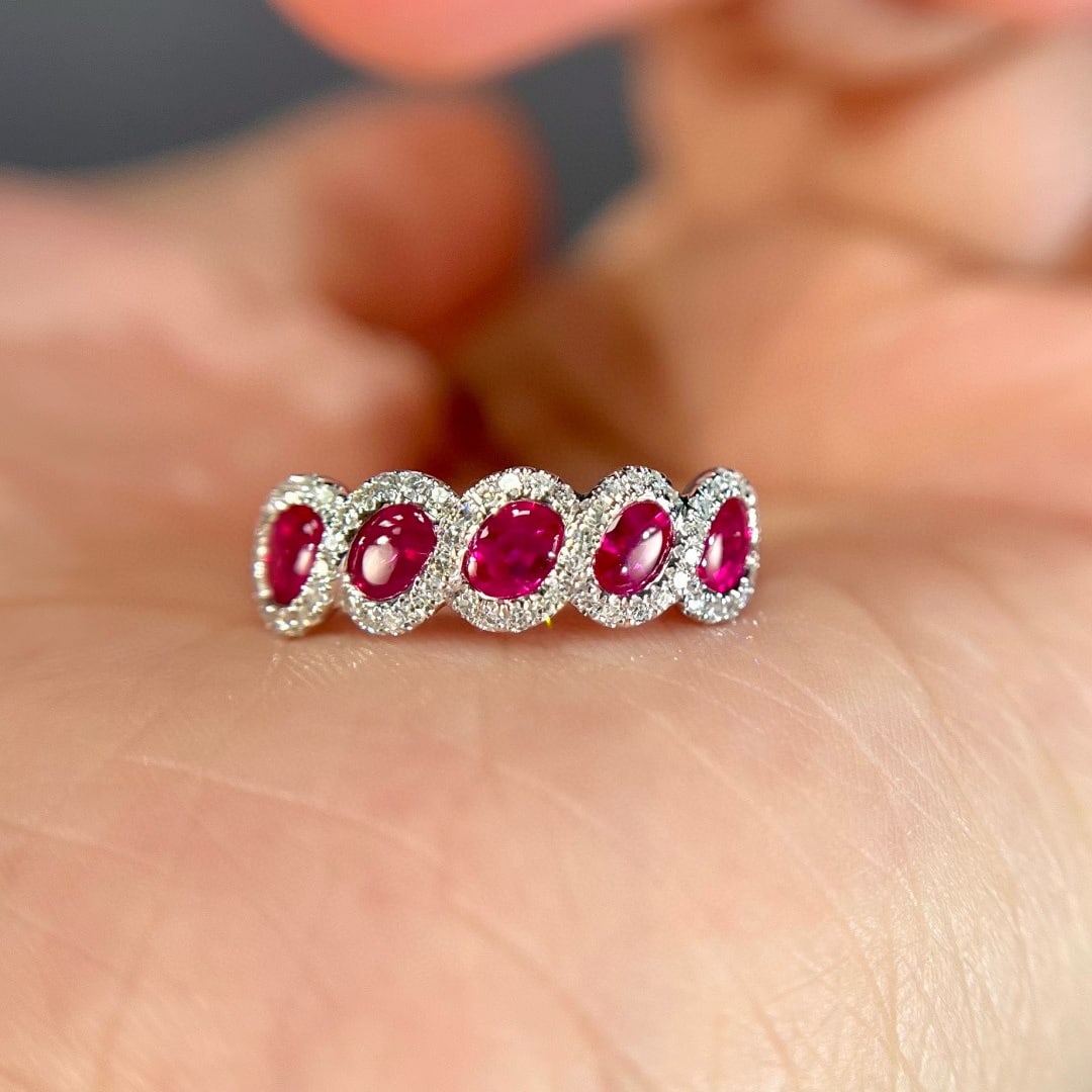 14k Gold 1.30 Ctw Natural Ruby & Diamond Ring: Ref:231084183 // gold content:14k gold // ring size:7. 25us // // main gemstone:ruby // shape:oval // carat weight:1. 05ct // color:red // treatment:natural // // adjacent gemstone 2 : diamond //