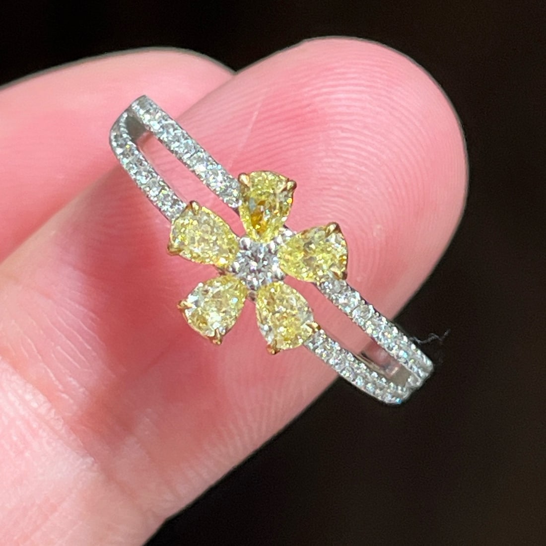 14k Gold 0.49 Ct Natural Yellow Diamond & Diamond Ring: Ref:231084190 // gold content:14k gold // ring size:7. 25us // // main gemstone:yellow diamond // shape:pear // carat weight:0. 49ct // color:yellow // treatment:natural // // adjacent gemstone 2 :