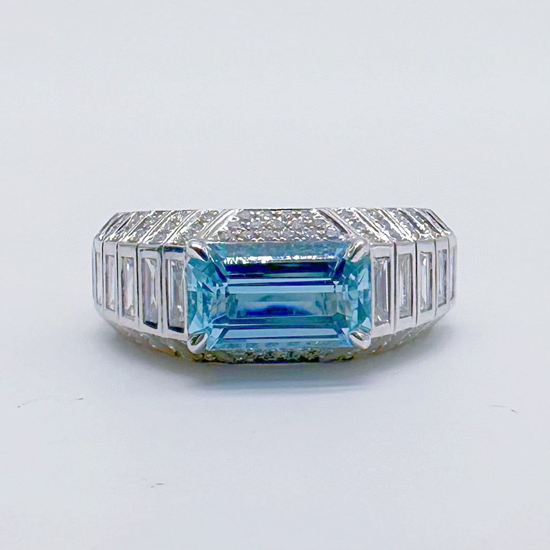 14k Gold 2.28 Ctw Natural Aquamarine & Diamond Ring: Ref:231084270 // gold content:14k gold // ring size:7. 25us // // main gemstone:aquamarine // shape:octagonal // carat weight:1. 60ct // color:santa maria color // treatment:natural // // adjacent