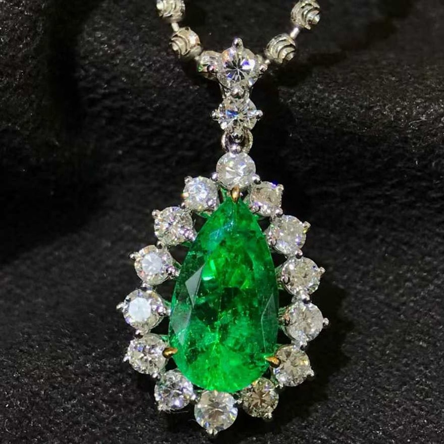 14k Gold 1.76 Ctw Vivid Green Natural Emerald & Diamond Pendant( Without Chain ) - 2