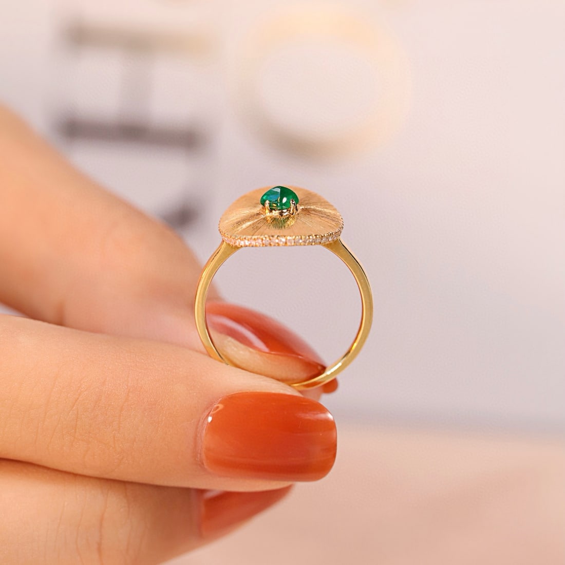 14k Gold 0.35 Ctw Vivid Green Natural Emerald & Diamond Ring - 3