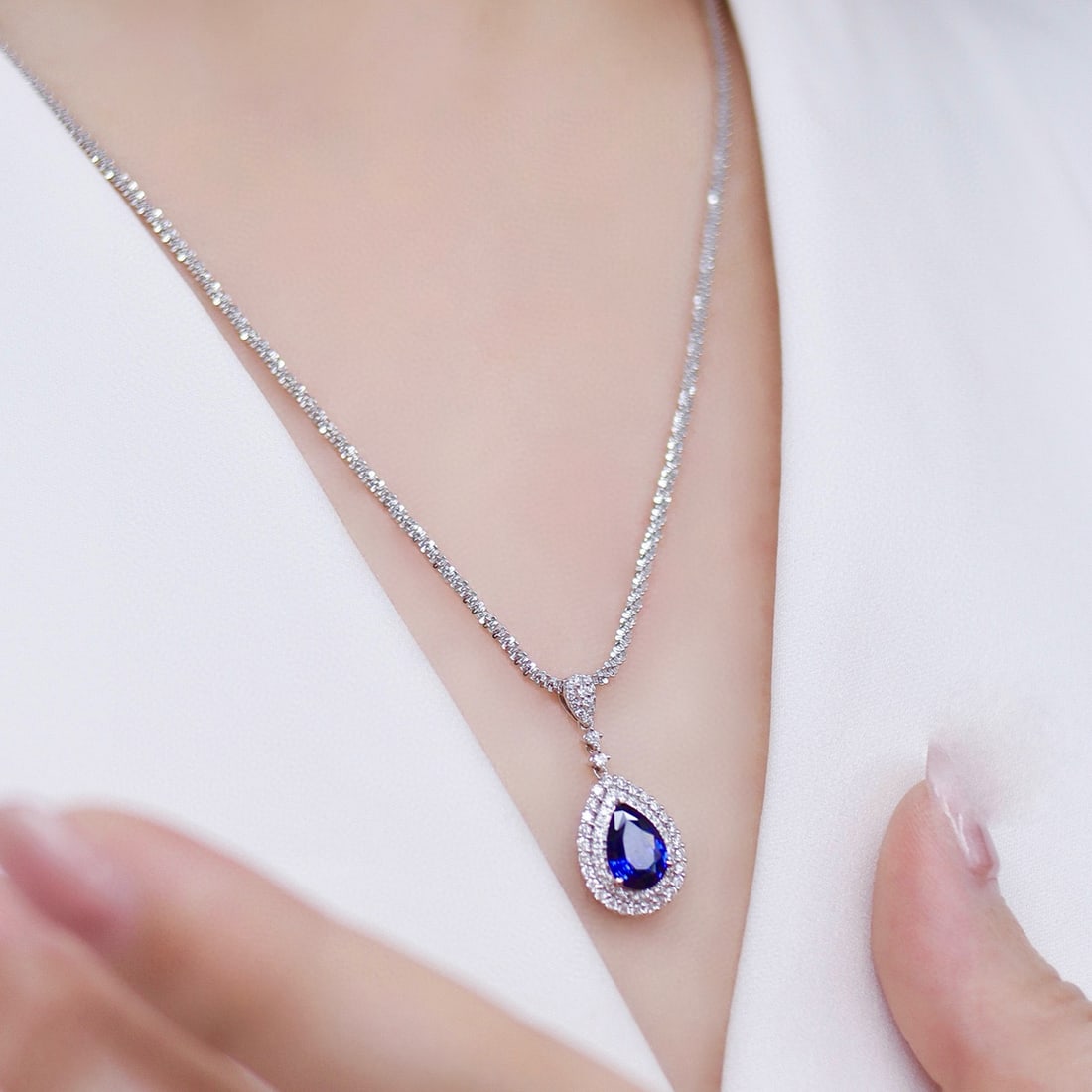 14k Gold 2.07 Ctw Vivid Blue Natural Sapphire & Diamond Pendant( Without Chain ) - 3