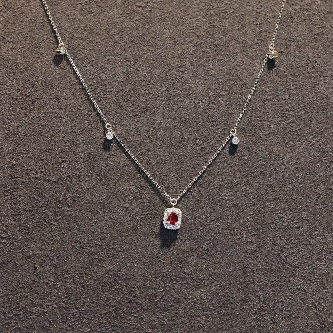 14k Gold 0.26 Ctw Natural Ruby & Diamond Necklace: Ref:231084417 // gold content:14k gold // main gemstone:ruby // shape:oval // carat weight:0. 16ct // color:red // treatment:natural // // adjacent gemstone 2 : diamond // shape:round // carat