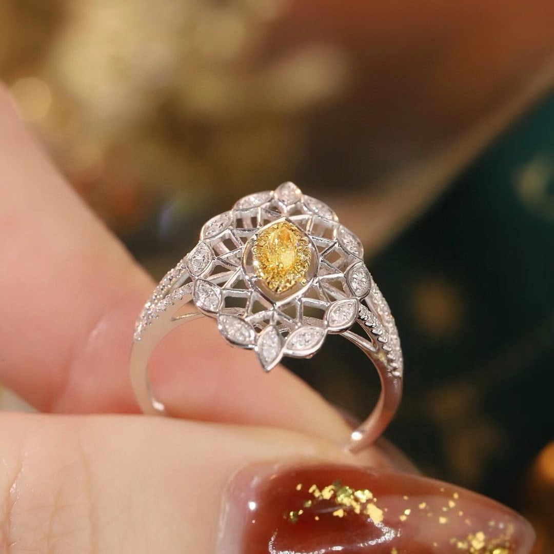 14k Gold 0.5 Ctw Natural Yellow Diamond & Diamond Ring - 6