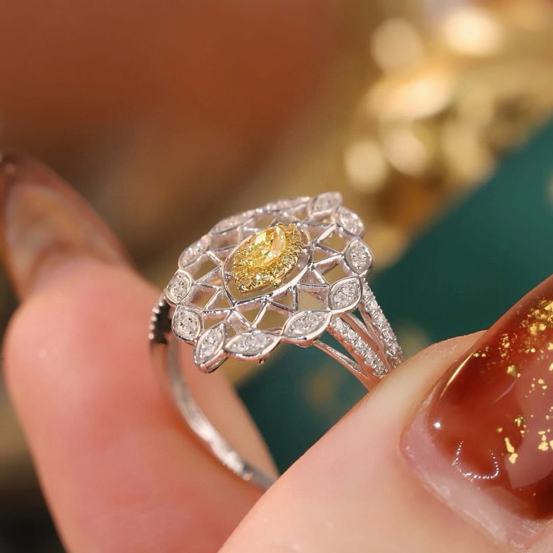 14k Gold 0.5 Ctw Natural Yellow Diamond & Diamond Ring - 7