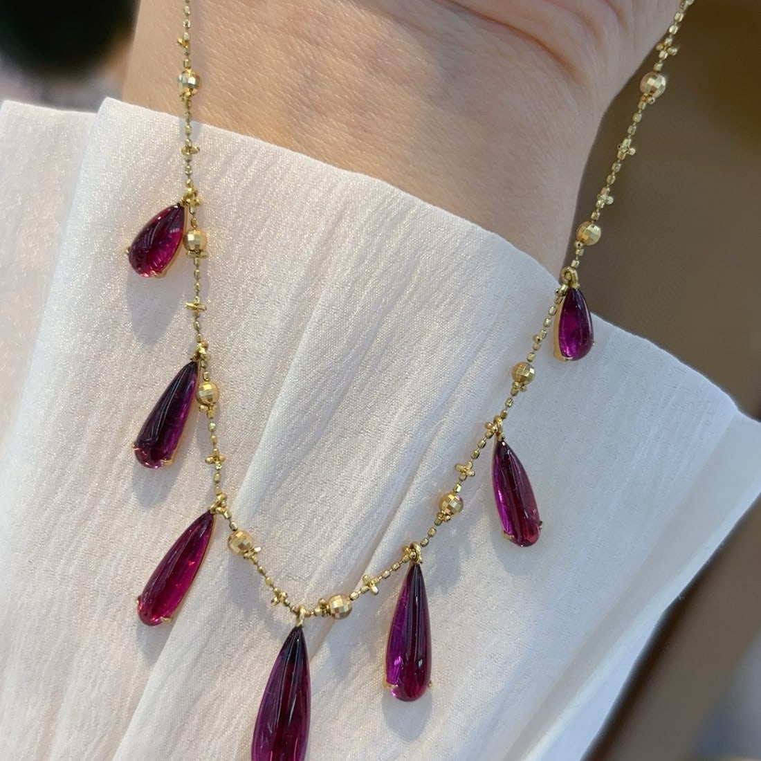 14k Gold 8 Ct Natural Tourmaline Necklace - 6