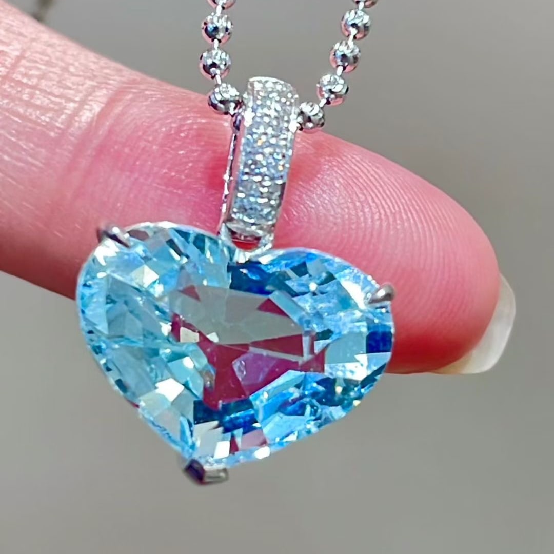 14k Gold 6.35 Ct Natural Aquamarine & Diamond Pendant( Without Chain ) - 2