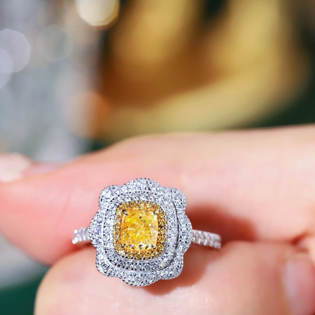 14k Gold 1.52 Ctw Natural Yellow Diamond & Diamond Ring - 3
