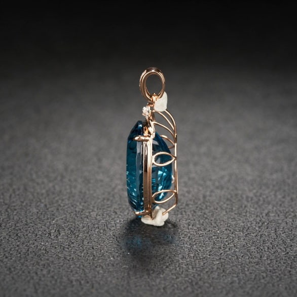 14k Gold 21.68 Ct Natural Topaz & Diamond Pendant( Without Chain ) - 4