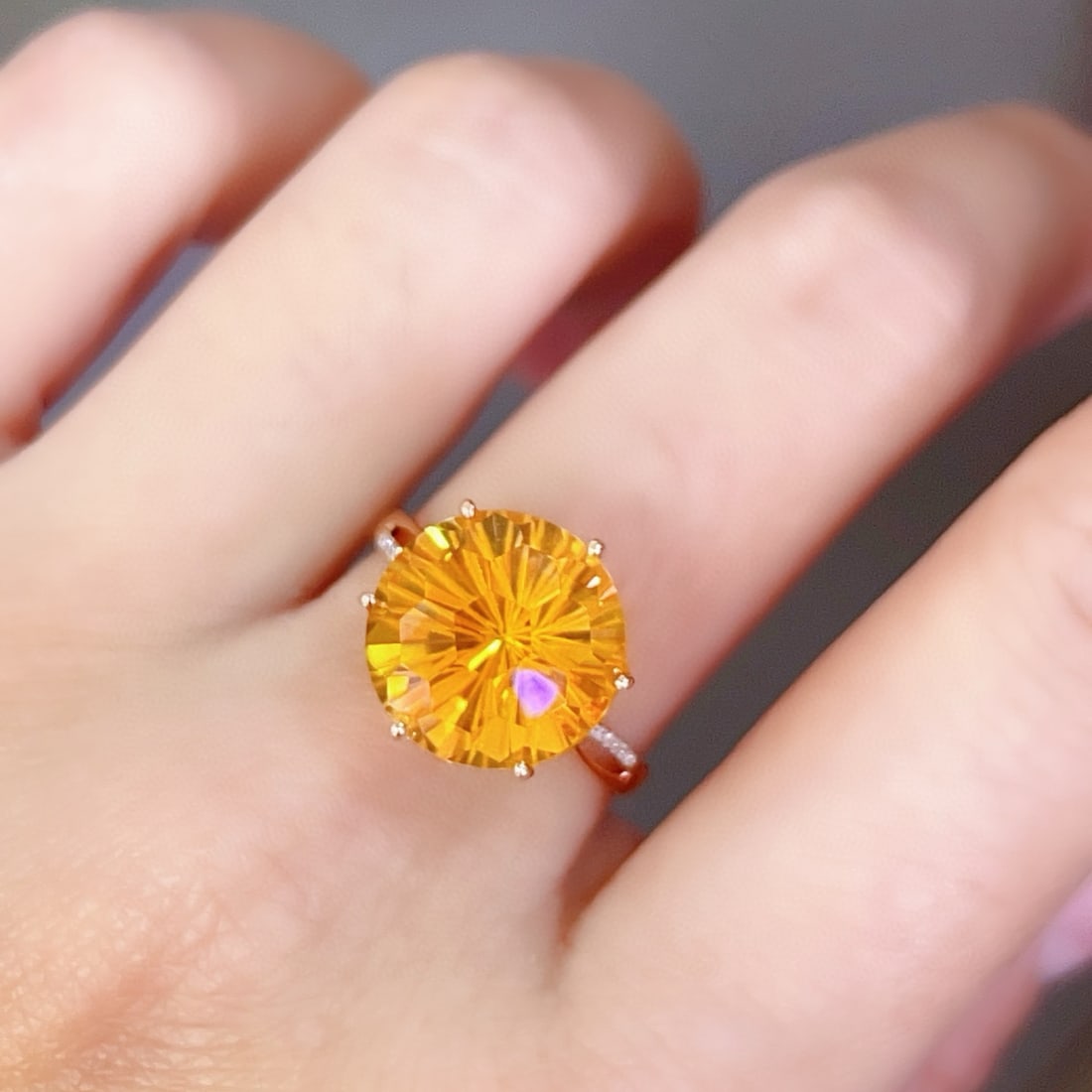 14k Gold 7.35 Ctw Natural Citrine & Diamond Ring - 4