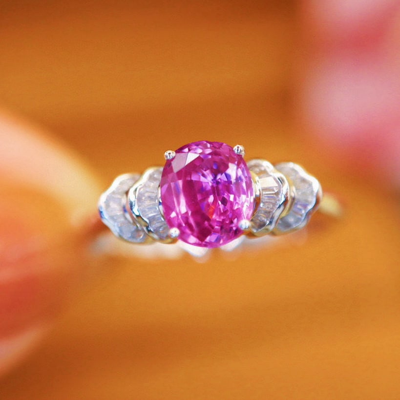 14k Gold 1.47 Ctw Natural Padparadscha Sapphire & Diamond Ring: Ref:231089256 // gold content:14k gold // ring size:7. 25us // // main gemstone:padparadscha sapphire // shape:oval // carat weight:1. 3ct // color:orangish pink // treatment:natural // // adjacent