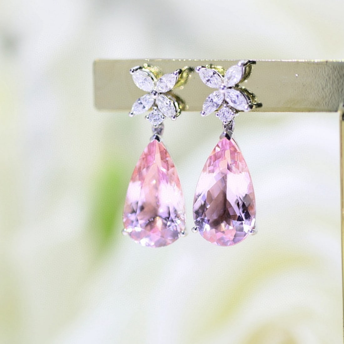 14k Gold 8.82 Ctw Natural Morganite & Diamond Earrings - 4