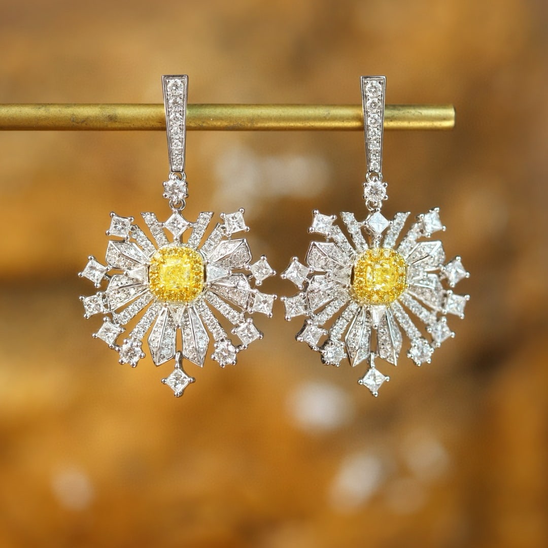 14k Gold 2.45 Ctw Natural Yellow Diamond & Diamond Earrings: Ref:231090007 // gold content:14k gold // main gemstone:yellow diamond // shape:cushion // carat weight:0. 43ct // color:yellow // treatment:natural // // adjacent gemstone 2 : diamond // shape:multip