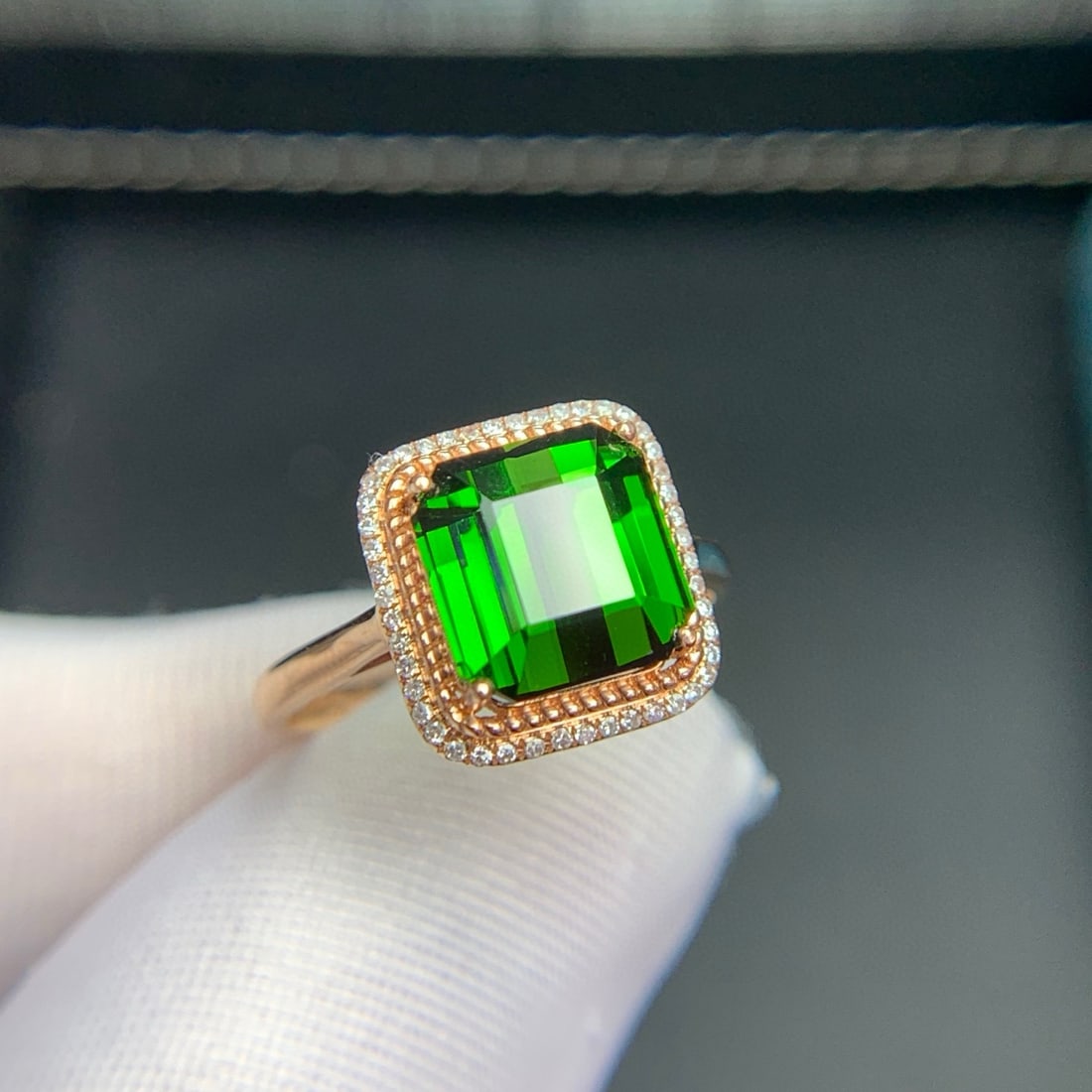 14k Gold 4.4 Ct Natural Tourmaline & Diamond Ring - 6