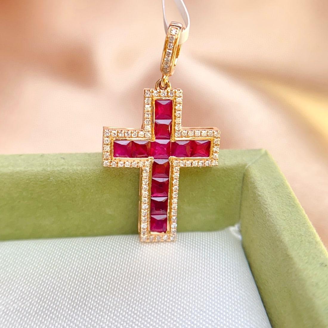 14k Gold 1.30 Ct Natural Ruby & Diamond Pendant( Without Chain ): Ref:231090024 // gold content:14k gold // main gemstone:ruby // shape:princess // carat weight:1. 30ct // color:red // treatment:natural // // adjacent gemstone 2 : diamond // number of stones:83 // s